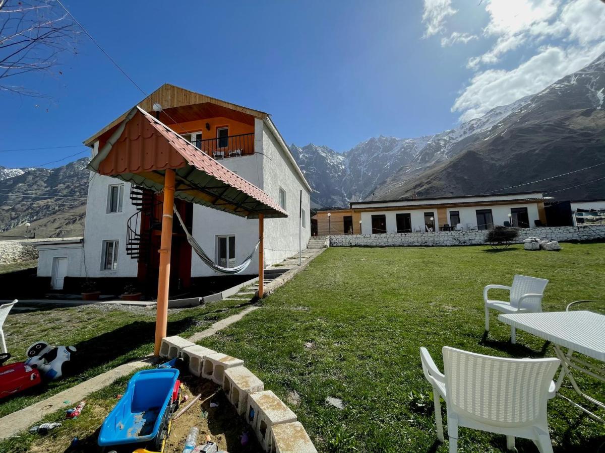 Hotel NOA Kazbegi Kültér fotó