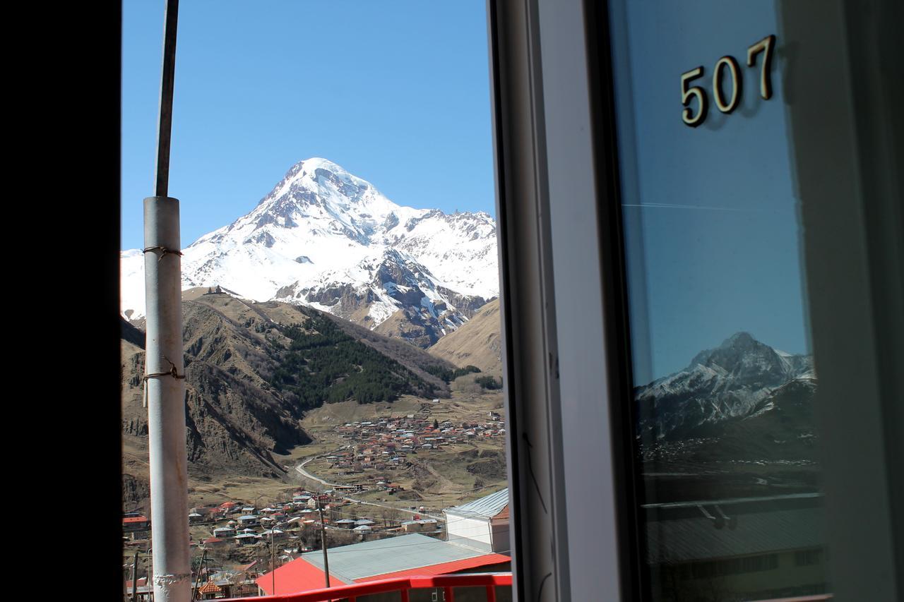 Hotel NOA Kazbegi Kültér fotó