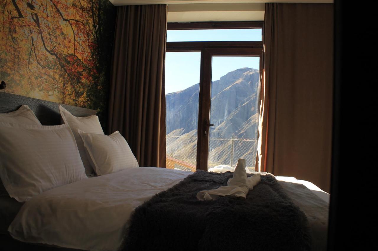 Hotel NOA Kazbegi Kültér fotó