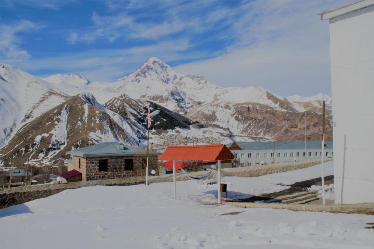 Hotel NOA Kazbegi Kültér fotó