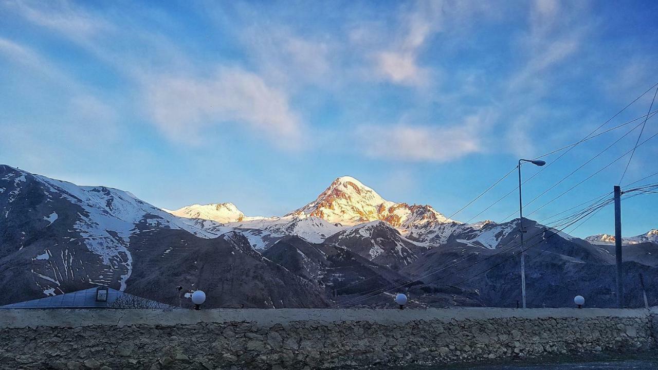 Hotel NOA Kazbegi Kültér fotó