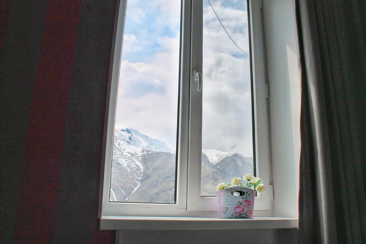 Hotel NOA Kazbegi Kültér fotó