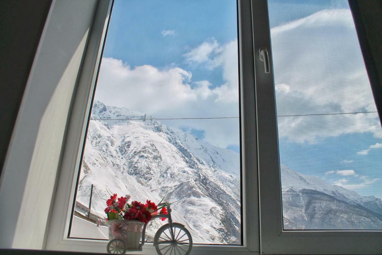 Hotel NOA Kazbegi Kültér fotó