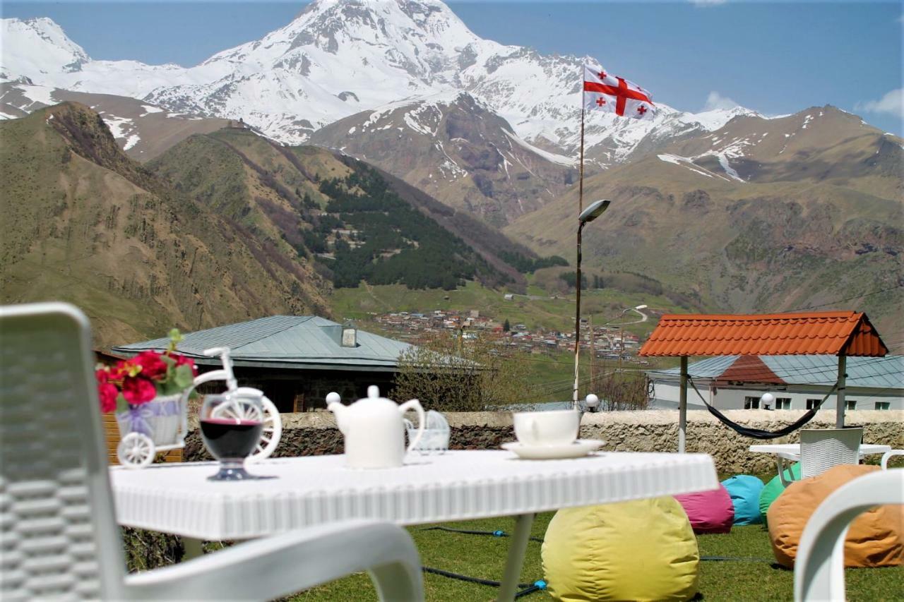 Hotel NOA Kazbegi Kültér fotó